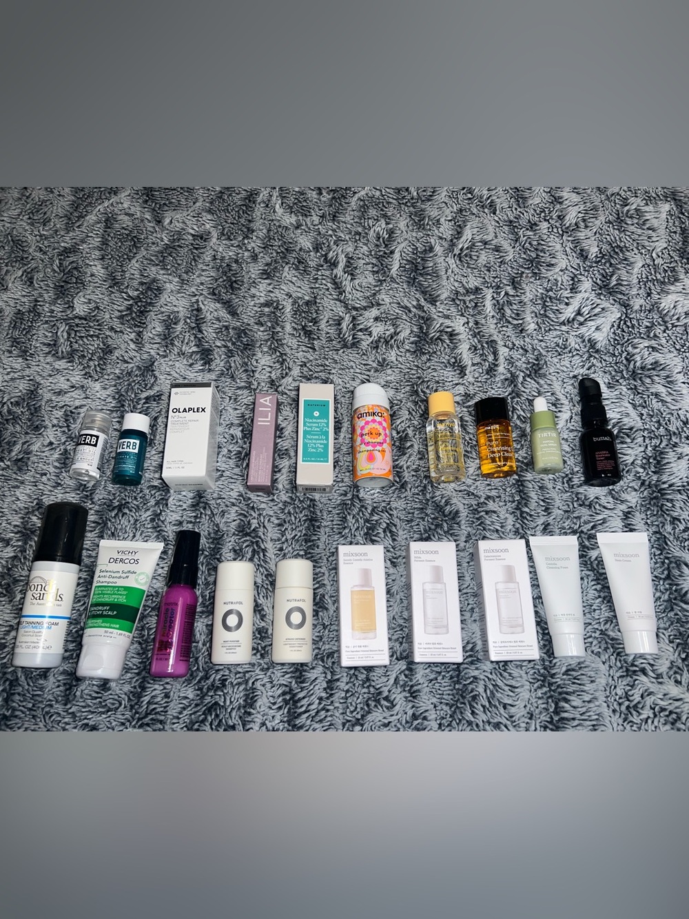 Beauty Minis Bundle Kbeauty & More! Mixsoon Tirtir ma:nyo Naturium Nutrafol Ilia